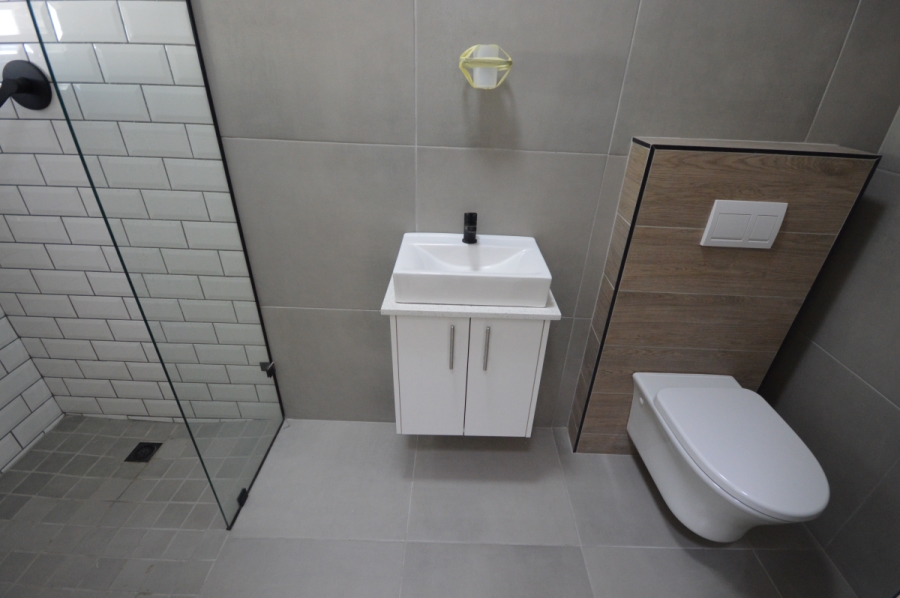 To Let 2 Bedroom Property for Rent in Klipdam Western Cape